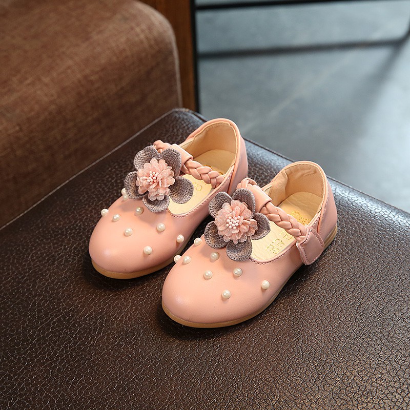 Sepatu Princess Casual Motif Bunga Bahan Kulit Warna Pink Sepatu Princess Casual Motif Bunga Bahan Kulit Warna Pink