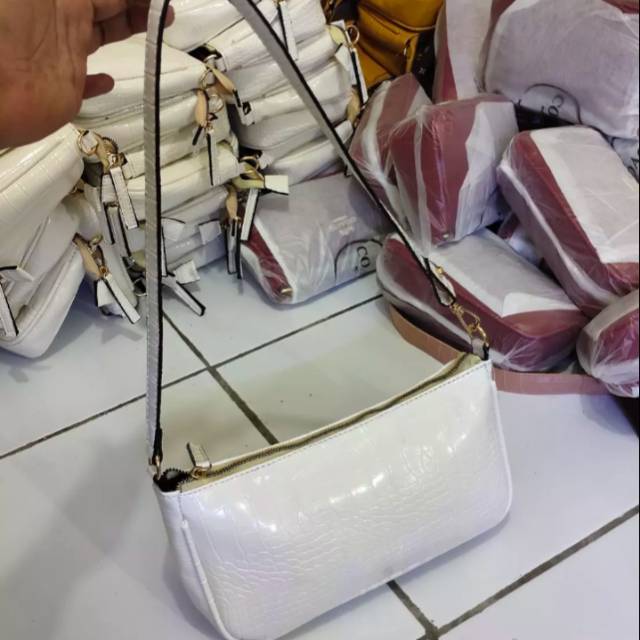 TAS BAGGUETTE ZARA CROCO