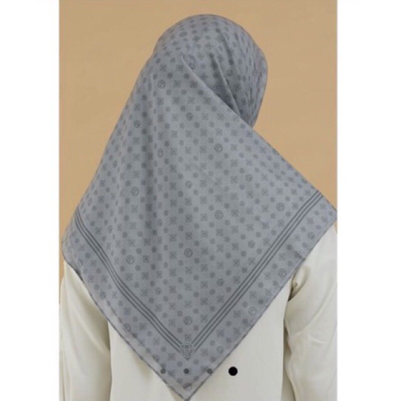 ria miranda scarf nara monogram