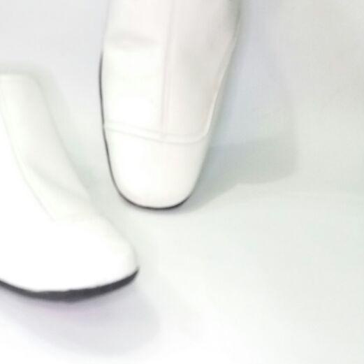 ♤ Sepatu selop pria Sendal selop putih habib bahar ۞