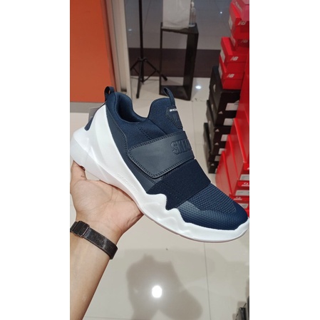 sepatu skechers dlt-A navy / skechers navy cewek diskon / skechers navy wanita cewe original murah