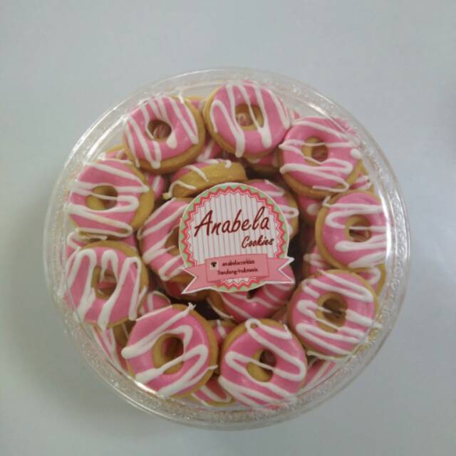 

Pinky donnut cookies