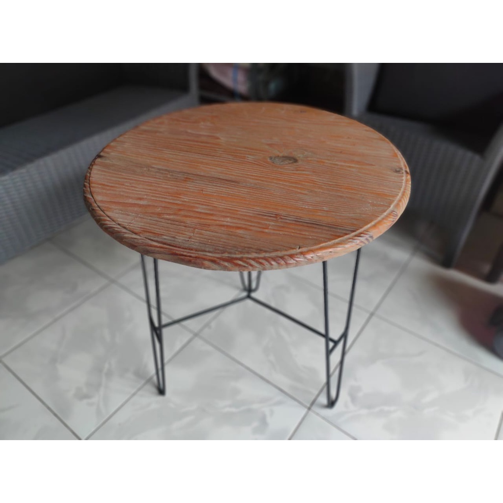 Meja Cafe Bundar Kaki Besi Cor