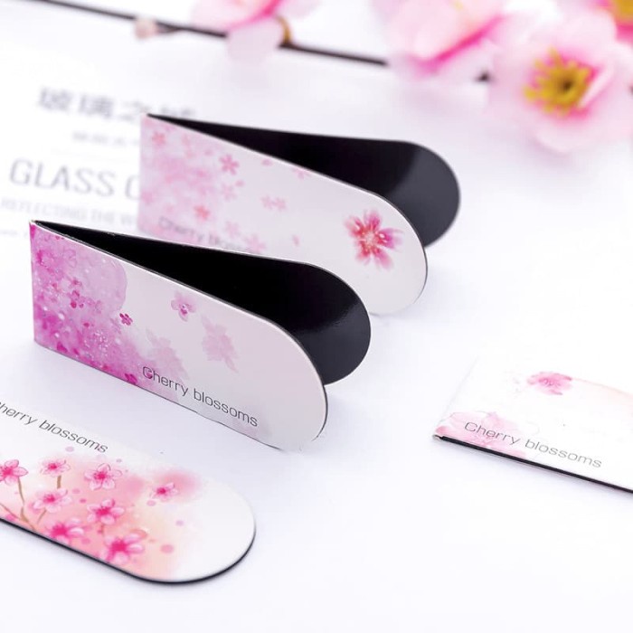 

Terbatas Pembatas Buku / Bookmark Edisi Bunga Sakura Imut Promo