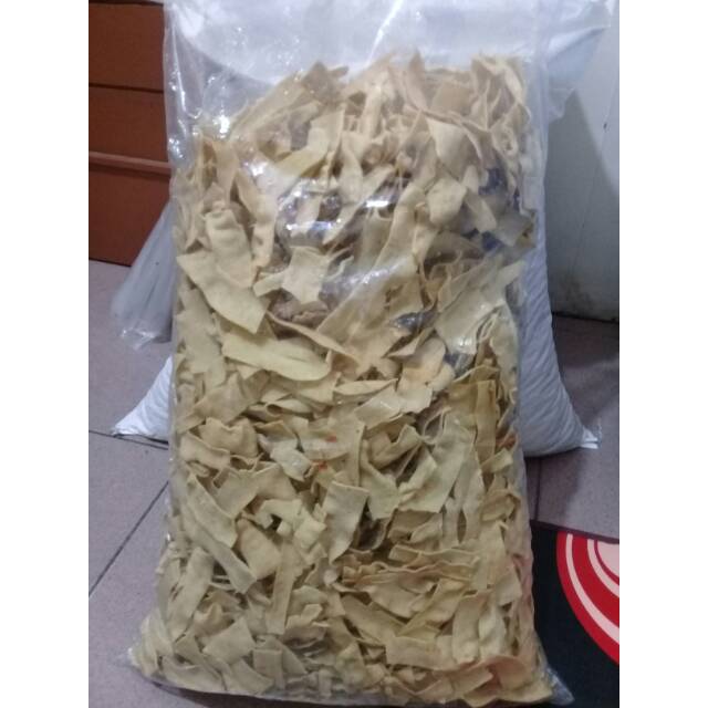 

Kerupuk selondok putih mentah 1kg
