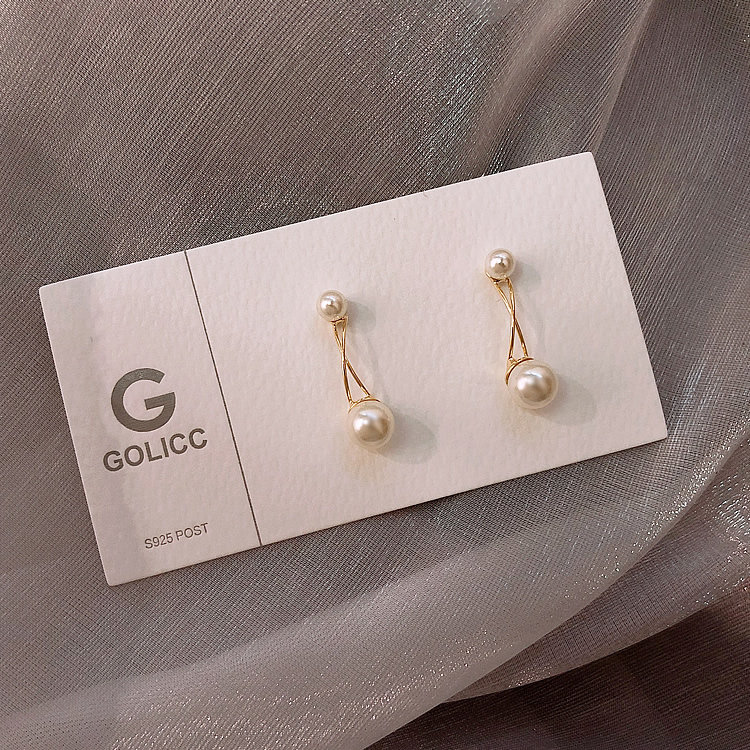 YEEZII Anting Giwang Simple Elegan Warna Gold Gaya Korea Dengan Mutiara Untuk Wanita