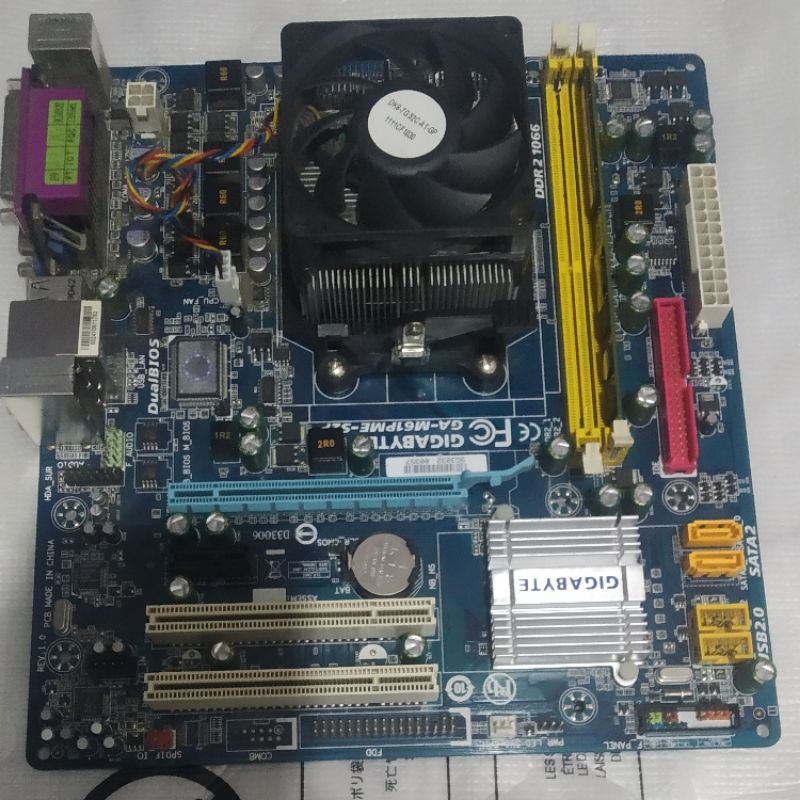 Paket Motherboard AMD AM2+ AM3 Processor AM3 Slot DDR 2
