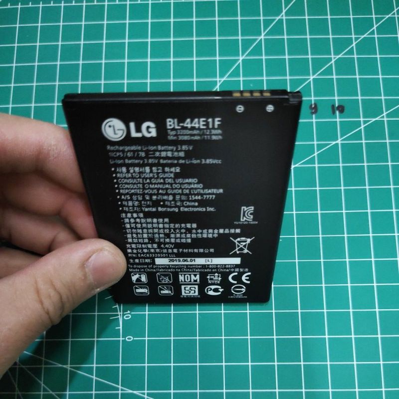 LG V20 / BL-44E1F , LG G2 / BL-T7 , LG G3 BEAT / D724 / MAGNA / H805 / BELLO / D335 / BL-54SG / BL-54SH , LG G VISTA / GPRO2 / BL-47TH BATERAI BATTERY BATT BATLE MANTUL