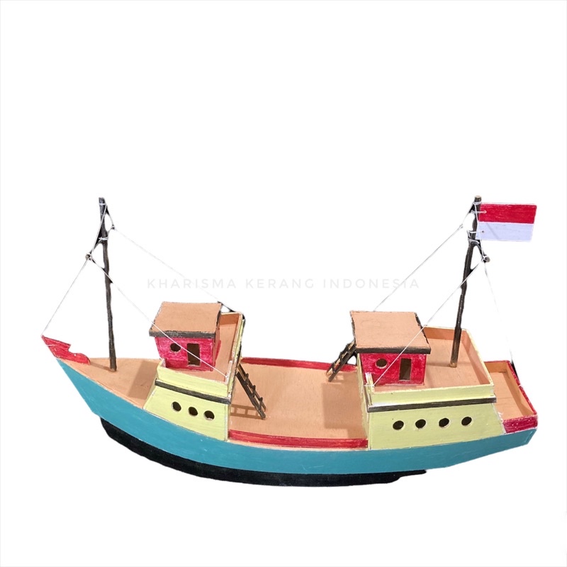 MINIATUR KAPAL LAUT MINIATUR KAPAL PERANG MINIATUR KAPAL KAYU