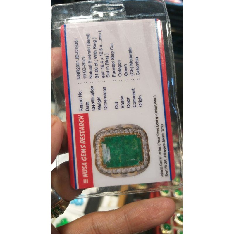 emerald beryl colombia....