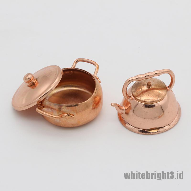 (white3) Mainan Miniatur Wajan Penggorengan + Teko Perunggu Skala 1: 12 Untuk Dekorasi Rumah Boneka
