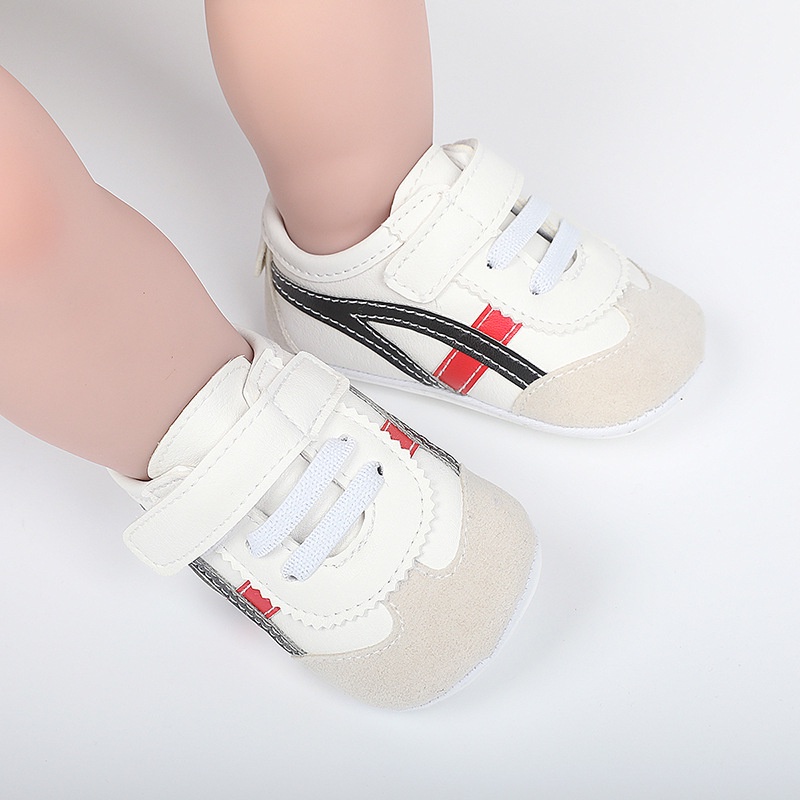 Sepatu Bayi Prewalker Laki Laki Perempuan Umur 0 - 12 Bulan Sepatu Sneakers Anak Bayi Laki Laki Perempuan Baby Prewaker Shoes Cowok Cewek Murah Umur 0 - 14 Bulan, umur 1 Tahun 0 - 6 Bulan Hitam Merah AK 06