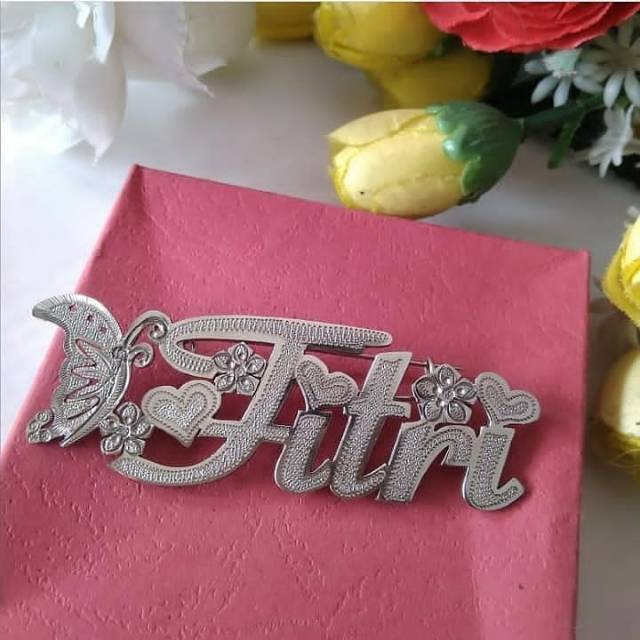 Bros nama/bros ukir nama grafir /bros hijab nama