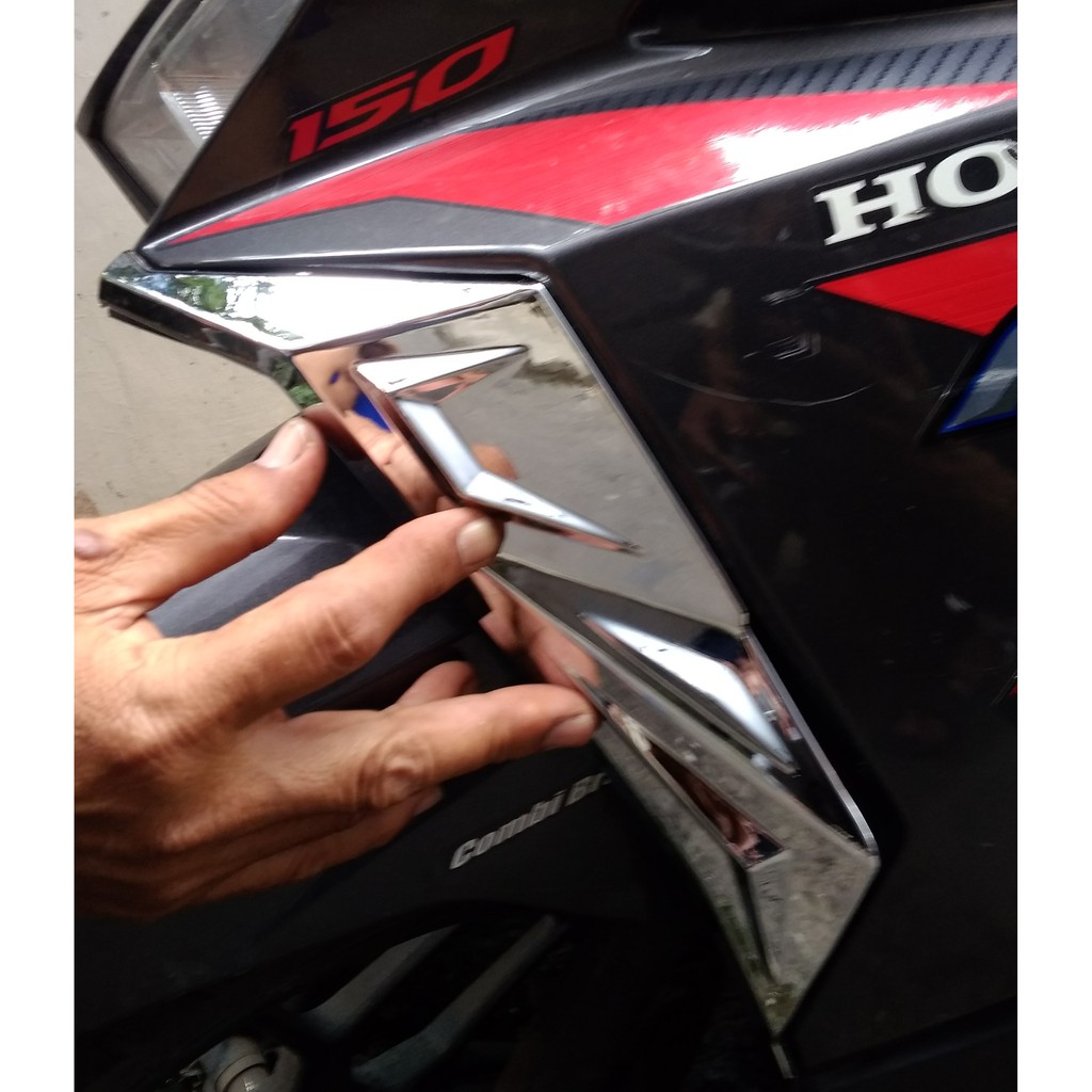 Garnis sayap dan body samping honda vario 150 125 led
