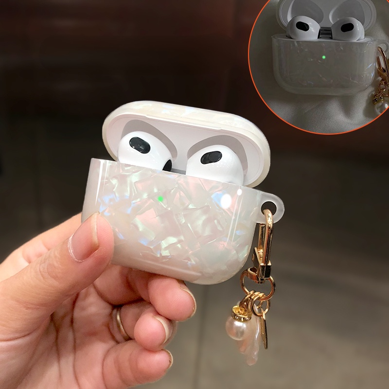 Casing Soft Case Desain Kerang + Mutiara Putih Gaya Simple Anti Jatuh Untuk AirPods 1 / 2 / 3 Gen 2 / 3 / Pro