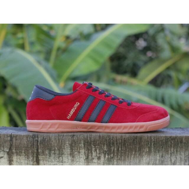 Sepatu Adidas Hamburg Merah Maroon Casual Suporter