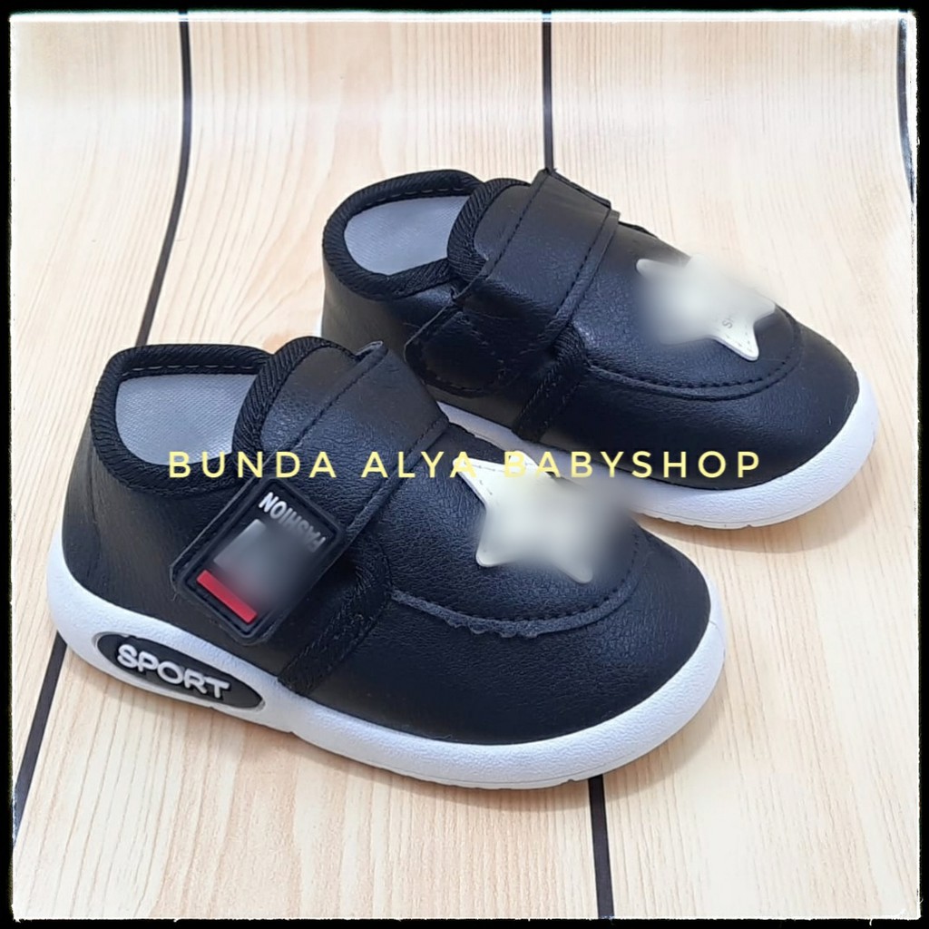 Sepatu Anak Laki Laki IMPORT Usia 6 bulan 1 Tahun HITAM - Sepatu Anak Cowok Belajar Jalan Empuk Lentur Size 16 - 19