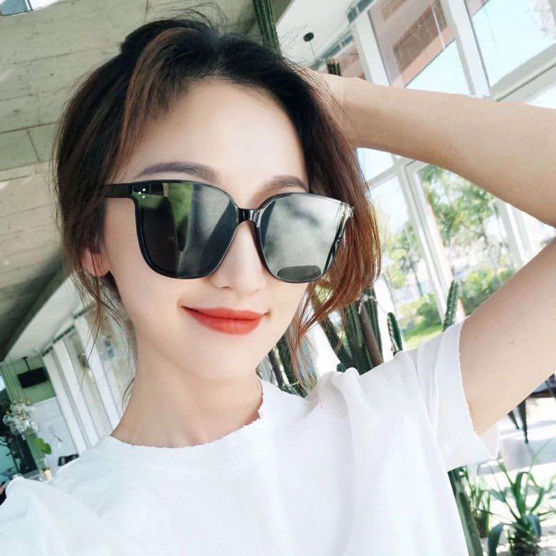 ✅COD [BBS] Kacamata Wanita Pria Unisex Sunglass Fashion Sunglasses Eyewear KUV Frame Anti Radiasi