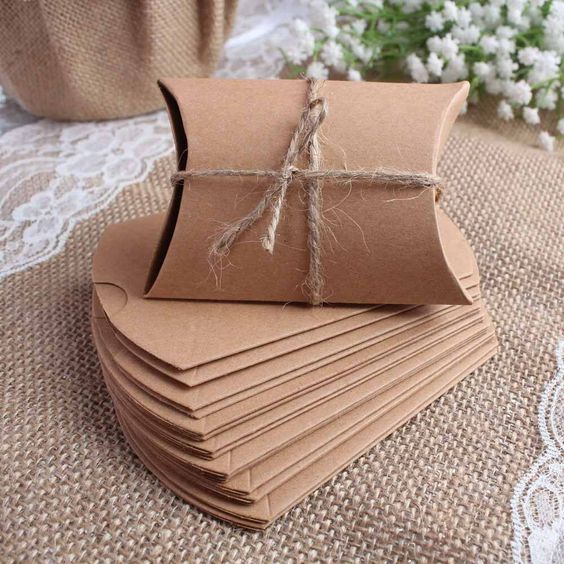 

PILLOW BOX/GIFT BOX/KOTAK KADO/Hadiah Souvenir Wedding Pembungkus KRAFT/RUSTIC/MURAH