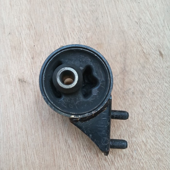 ENGINE MOUNTING BELAKANG TIMOR