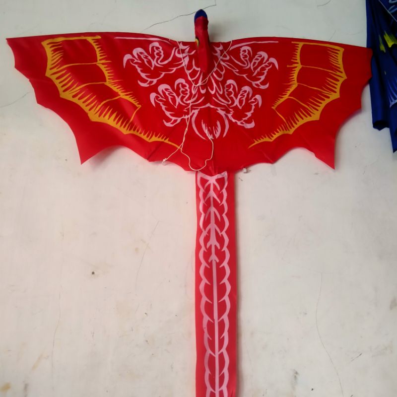 Layangan Kain Lipat kepala NAGA