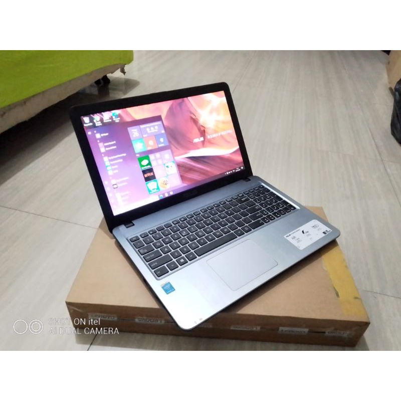 LAPTOP SECOND ASUS CORE i3 HDD 500GB  15 INCH GENERASI BARU WINDOWS10  SIAP PAKAI