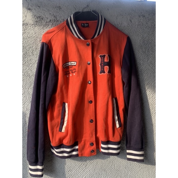 varsity preloved