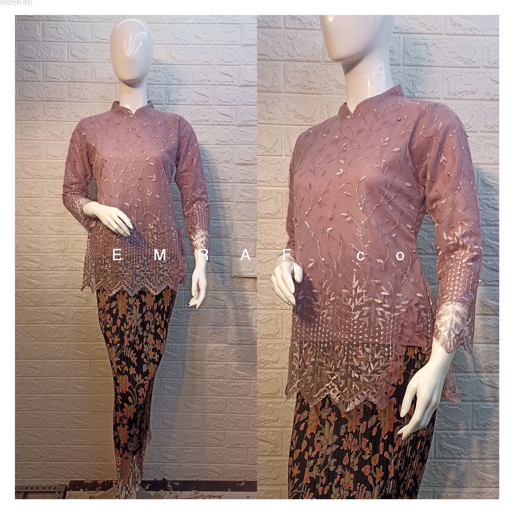 KEBAYA MODERN/ KEBAYA/ KEBAYA WISUDA/ KEBAYA COUPLE/ KEBAYA KONDANGAN/ KEBAYA BALI/ ATASAN KEBAYA/ KEBAYA BROKAT/ SETELAN KEBAYA BROKAT/ KEBAYA KONDANGAN