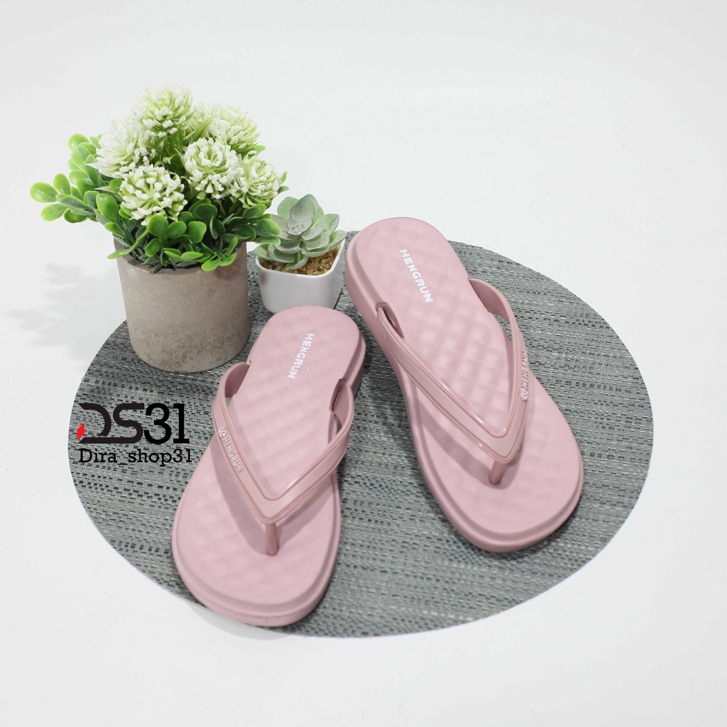 SANDAL JEPIT HENGRUN |SENDAL KEKINIAN |SENDAL CASUAL HENGRUN EMPUK DAN ENTENG