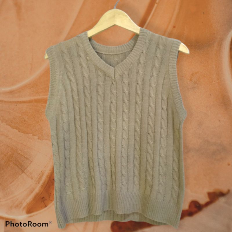 PRELOVED VEST CABLE CREAM