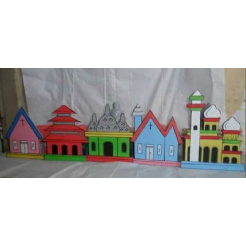 

Miniatur 5 Rumah Ibadah