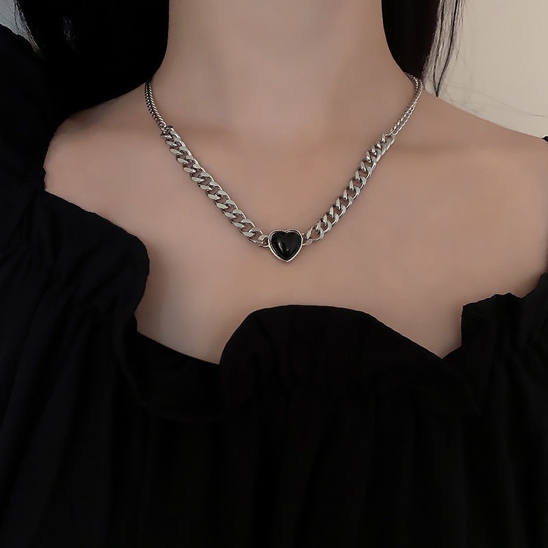 Kalung Rantai Choker Hias Kupu-Kupu Mutiara Warna Silver Gaya Korea Untuk Wanita