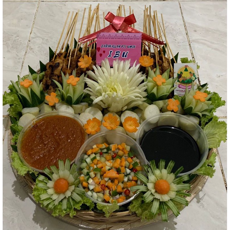 

Sate Tumpeng 50 Tusuk dan lontong