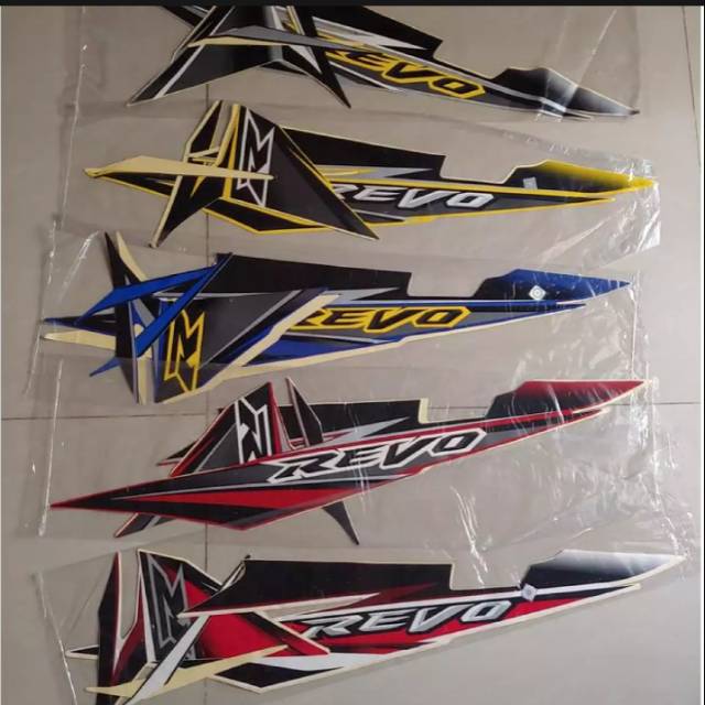 Setriping motor honda revo 2008 cw