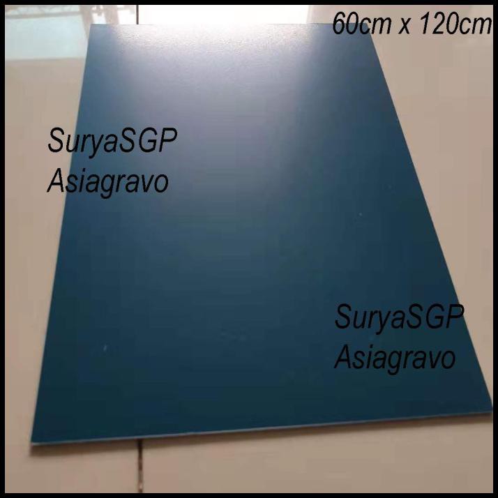 

Gravoply Biru/Bahan Name Tag/60Cmx120Cm Tebal 1.5Mm
