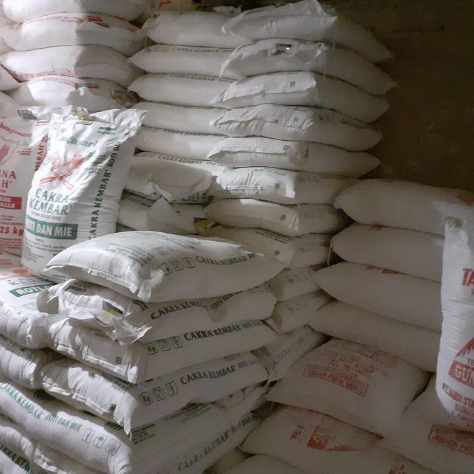 

Gosend ~ Terigu Cakra Kembar - 25 Kg ( Karung )