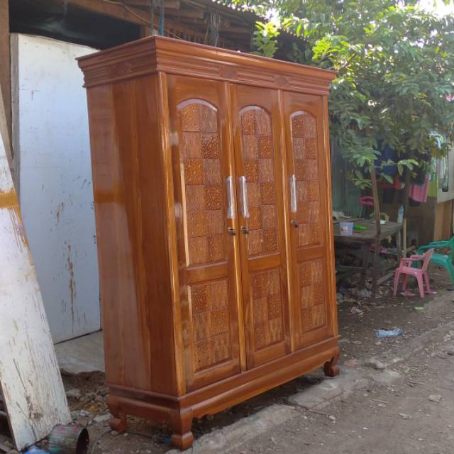 Lemari jati pintu 3.lemari baju / kayu