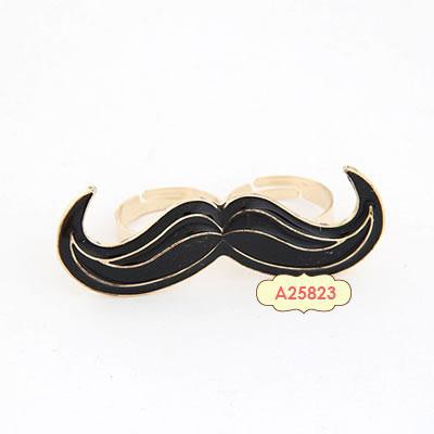 LRC Cincin Rosary Black Moustache Alloy Korean A25823