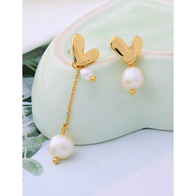 LRC Anting Tusuk Fashion Gold S925 Sterling Silver Long Heart Shaped Asymmetric Pearl Earrings F9554