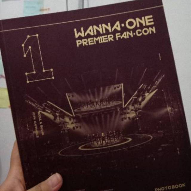 DVD WANNA ONE FAN-CON [MERCH SHARING]