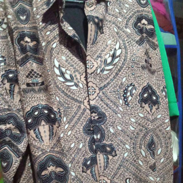 Atasan Batik Pria Lengan Panjang Bagaspati Mocca By Batik Florist