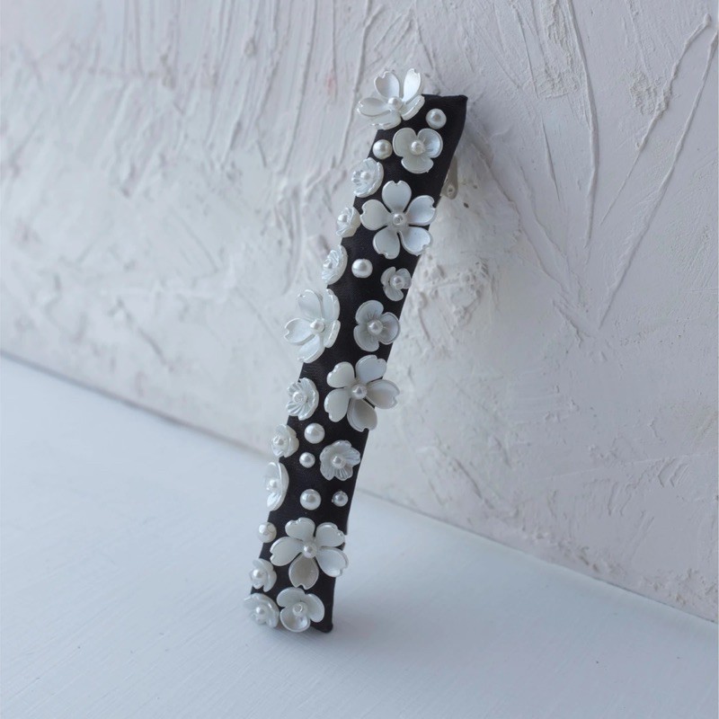 handmadepita x mmehuillet snow fleur