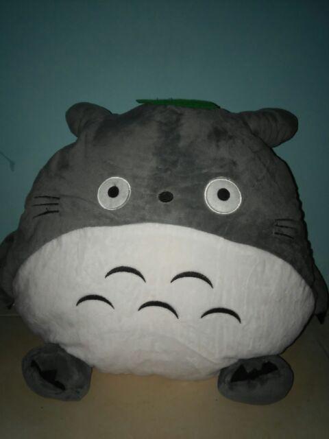 Bantal Selimut (balmut)/boneka Selimut Totoro Daun Lucu Unik Terbaru