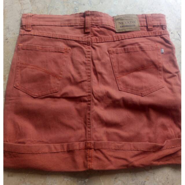 Bawahan Wanita Rok Jeans Midi Nevada Coklat