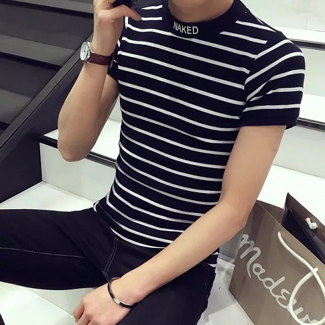 Fashion Pria Kaos  T Shirt Lengan Pendek Model Round Neck 