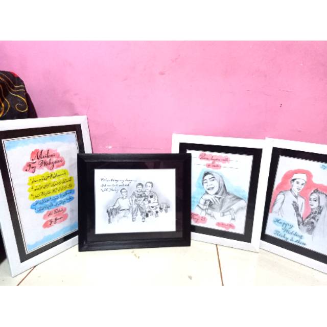 

Custom Sketsa wajah dan tulisan