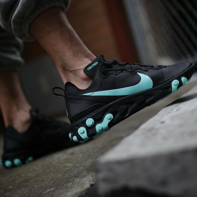 nike react element 55 black aurora green