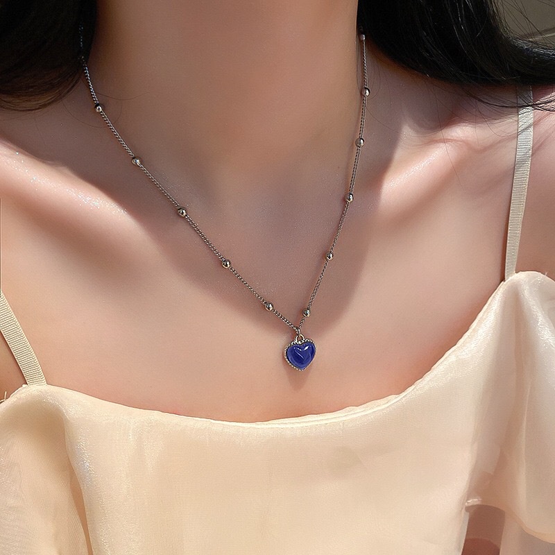 Gaya Korea retro biru hati mencintai kalung wanita's ins gaya sederhana temperamen peach jantung lio