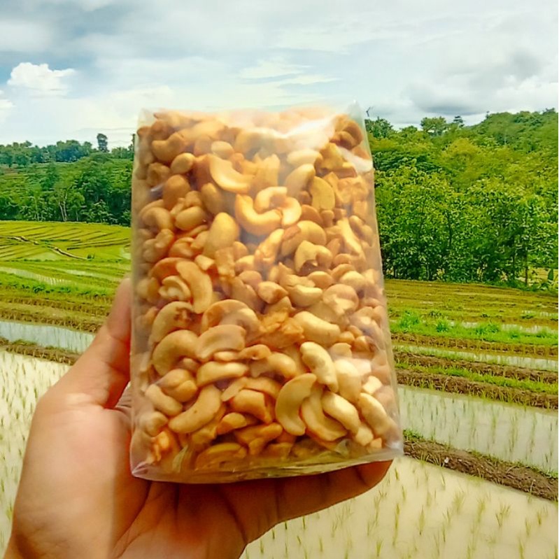 

kacang mete goreng patahan 250 gr