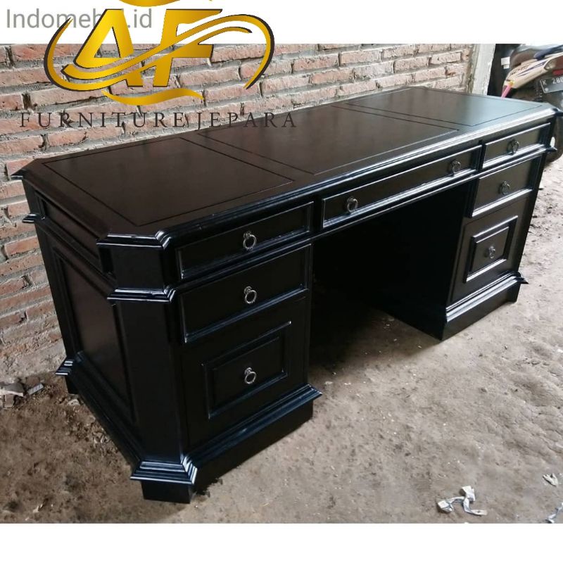 meja kerja/meja direktur kayu jati ,meja kerja castom meja kerja mewah